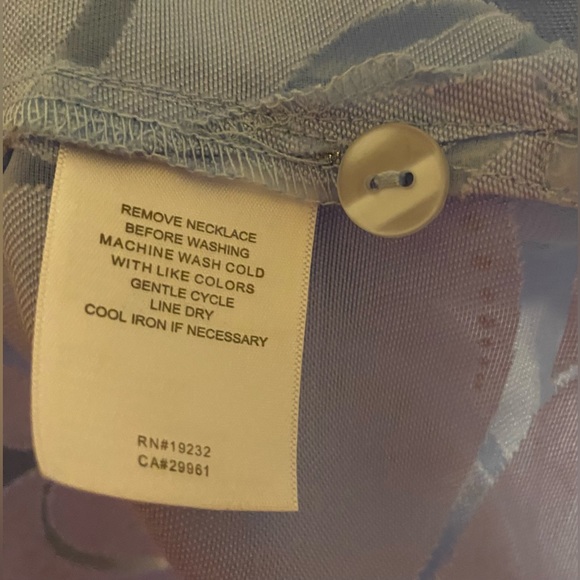 Alfred Dunner Womens plus size 3x sheer button down Floral Mock-Layer Top - Picture 8 of 9